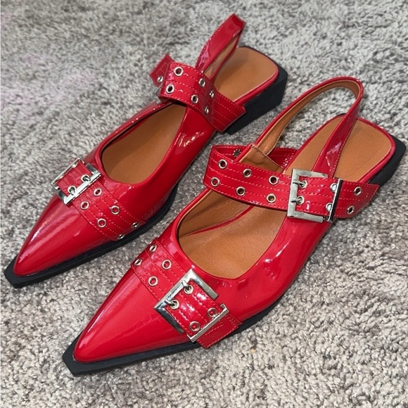 Stylish Red Buckle Women's Shoes flats - Picture 4 of 4